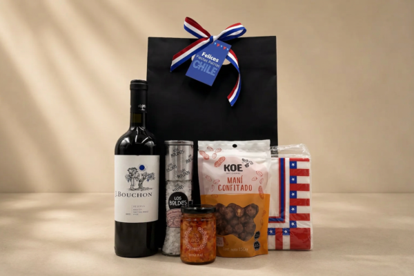 Regalo corporativo gourmet con vino, sal, frutos secos
